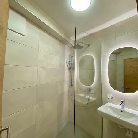 Haus Am Rua 아파트