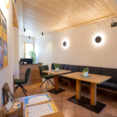 Haus Am Rua 아파트
